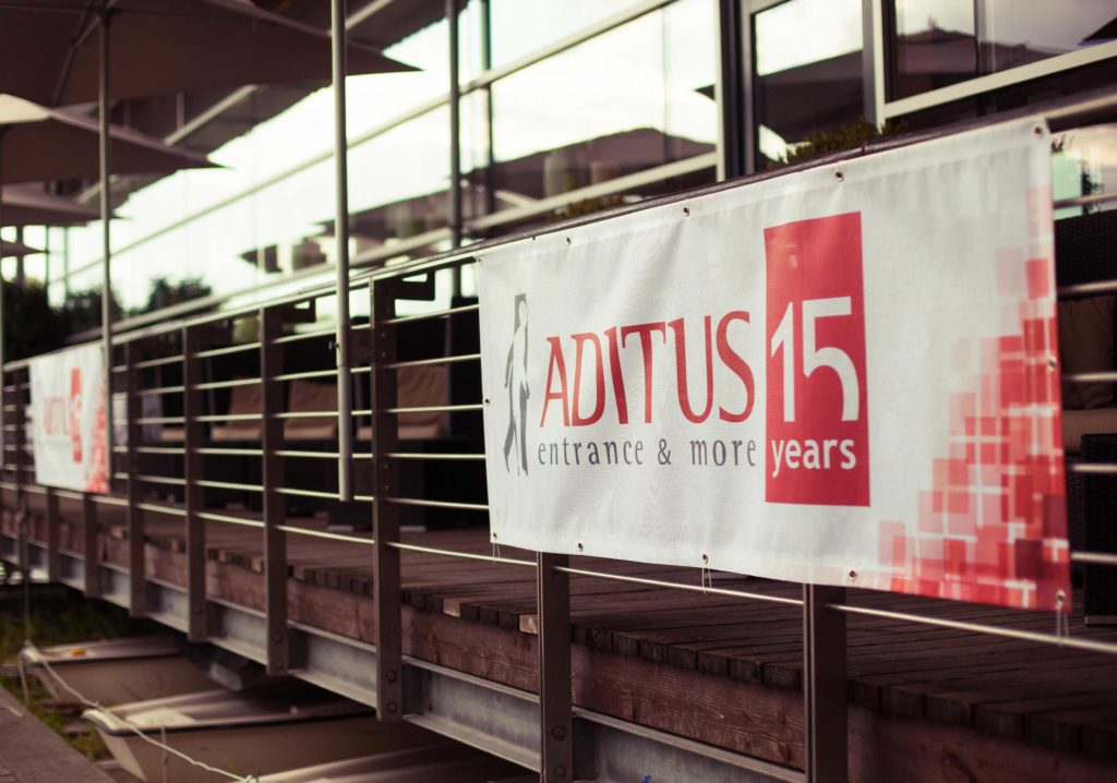 itze design Aditus 15 Jahre 6